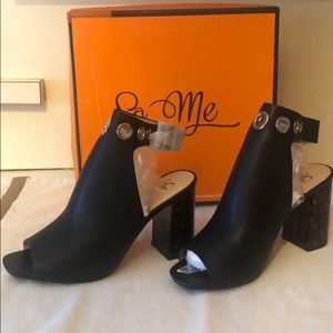 Claire Open toe Heeled Bootie size 8.5